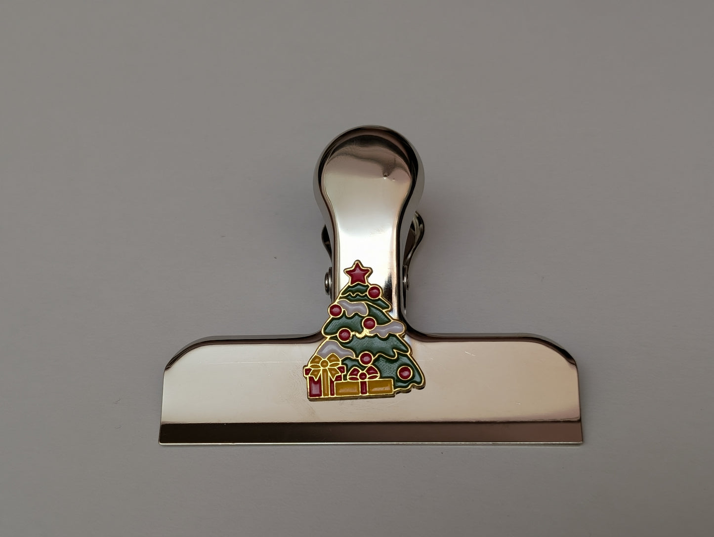 Christmas Tree ClipDazzle™ Magnetic Clip – Choose Your Finish