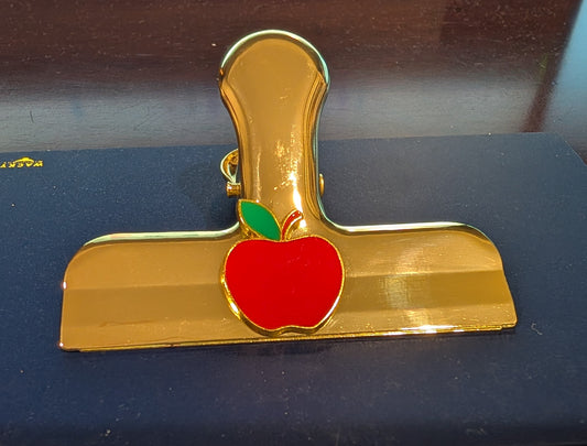 Red Apple ClipDazzle™ Magnetic Clip
